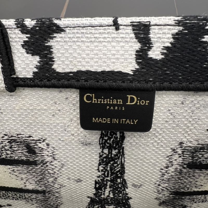 chr1st1an D10r shopping bags